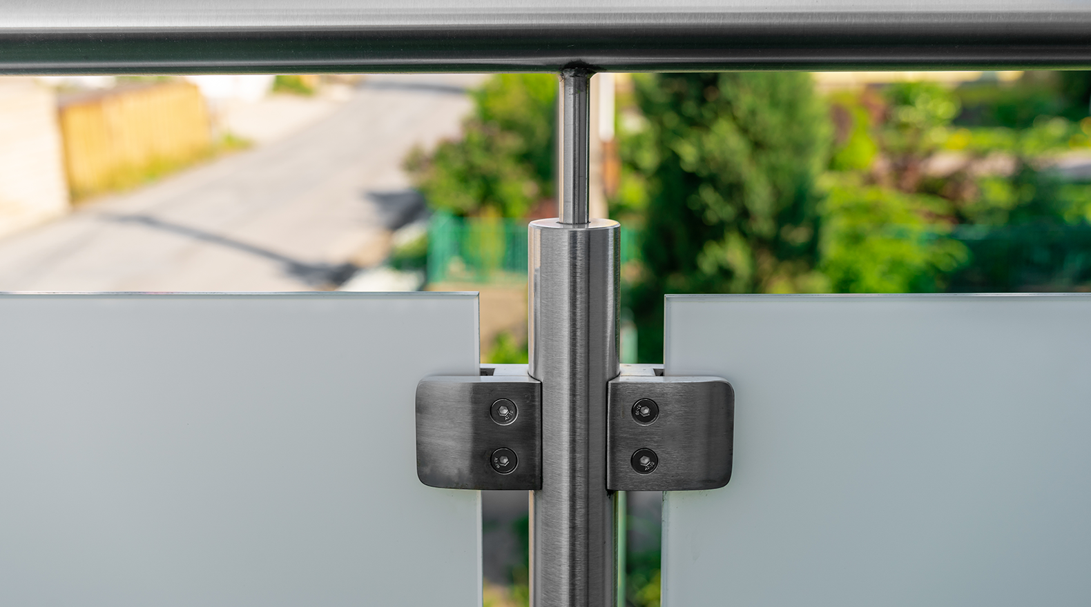 <h2><span style="font-size:20px;"><span style="line-height:1;"><strong>Braçadeira de vidro</strong></span></span></h2> 