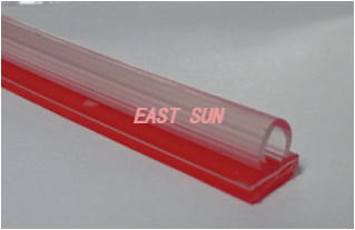 Vedação de bulbo alto de 3/16' (5mm) com fita pré-aplicada