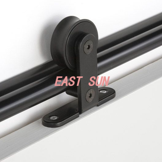 Kit de ferragens para porta deslizante de celeiro de montagem superior - Rolo de design em forma de T 